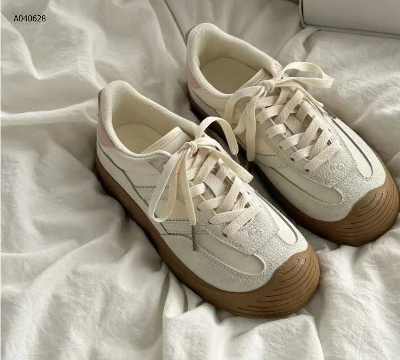 GIÀY SNEAKER SIÊU XINH – MẪU MỚI HOT NHẤT 2025  - sỉ 100k