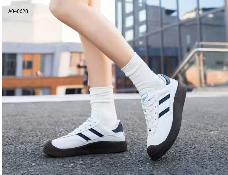 GIÀY SNEAKER SIÊU XINH – MẪU MỚI HOT NHẤT 2025  - sỉ 100k