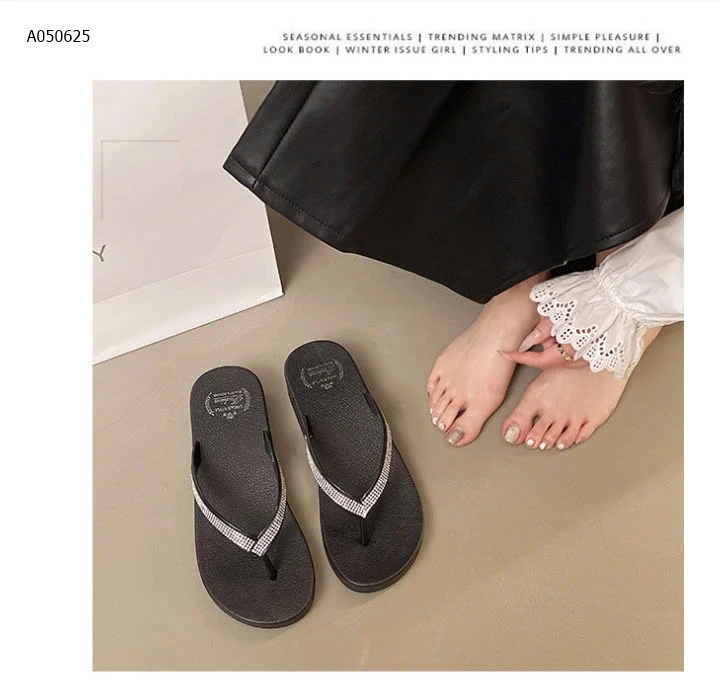 DÉP TÔNG XỎ NGÓN QUAI ĐÍNH ĐÁ NỮ- sỉ 62k