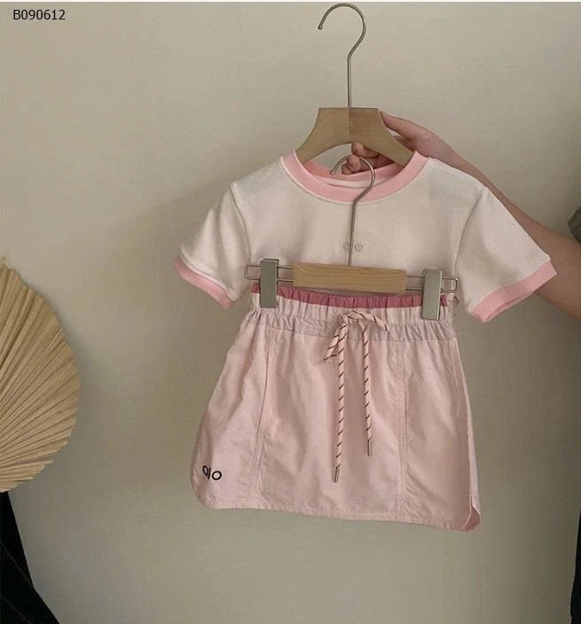 SET BÉ GÁI TONE HỒNG-Sỉ giá  áo: 120k  váy: 150k  quần: 170k 