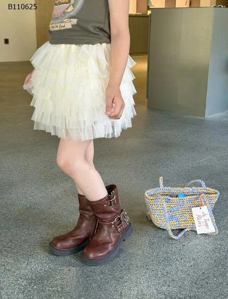 CHÂN VÁY REN AMBBKIDS- Sỉ Giá: 90-150: 165k/ 160: 179k /170: 196k