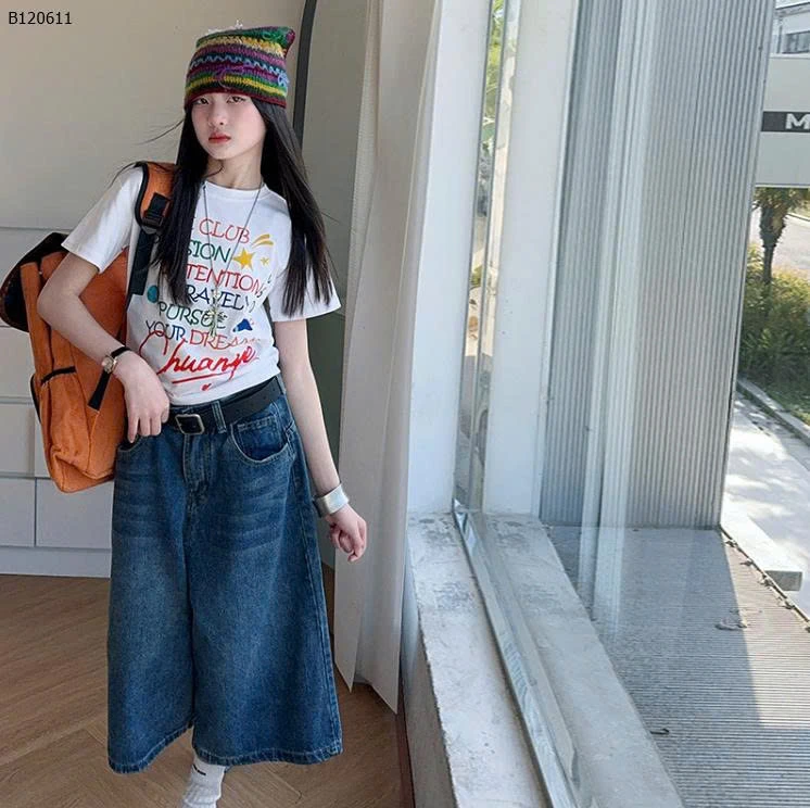 ÁO THUN CHỮ MIX JEANS LỠ ỐNG RỘNG-Sỉ giá  áo: 132k / quần: 185k 