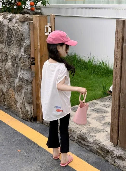 SET ÁO THUN MIX QUẦN ỐNG LOE-sỉ  giá  áo: 125k  quần: 112k 