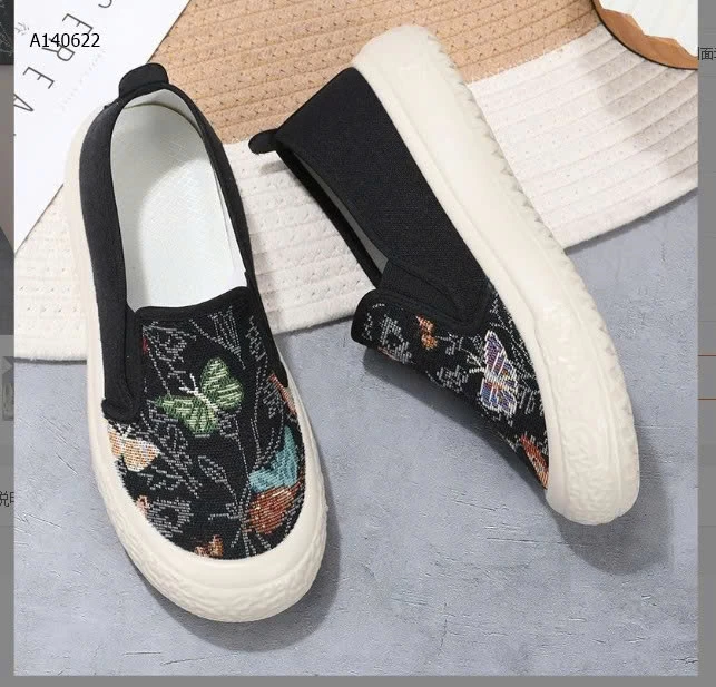 GIÀY SLIP ON THÊU  - sỉ 64k