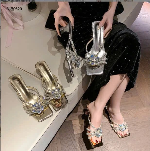 GUỐC CAO GÓT HOA ĐÍNH ĐÁ-Sỉ 188k 