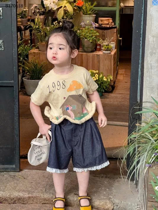 Set áo phông mix quần lửng viền ren cho bé -sỉ Áo : 117kk          Váy : 158k 