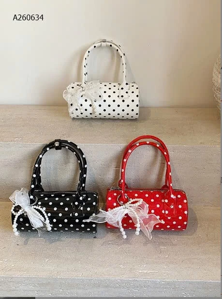 TÚI XÁCH THỜI TRANG CHẤM BI KÈM MÓC - sỉ 137k