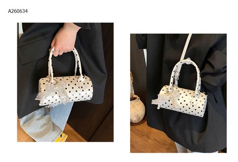 TÚI XÁCH THỜI TRANG CHẤM BI KÈM MÓC - sỉ 137k