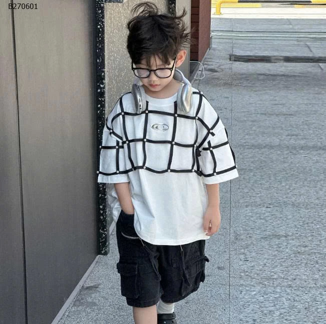 ÁO THUN KẺ Ô VUÔNG GẮN NGỌC-Sỉ sz 100-140: 149k  sz 150-160: 157k 