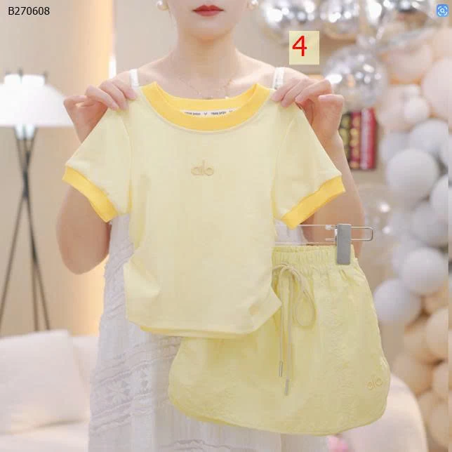  Bộ quần áo thể thao cotton tay ngắn váy ngắn -sỉ 80-110 giá 83k  sz 120-150 giá  95k