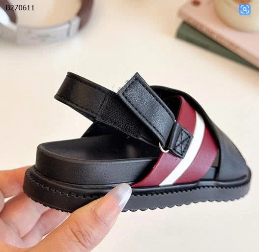 SANDAL QUAI CHÉO BT-Sỉ  sz 26-30: 138k  sz 31-35: 143k