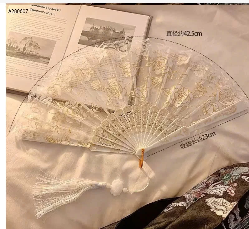 QUẠT REN HOA CẦM TAY - sỉ 53k/set 2c