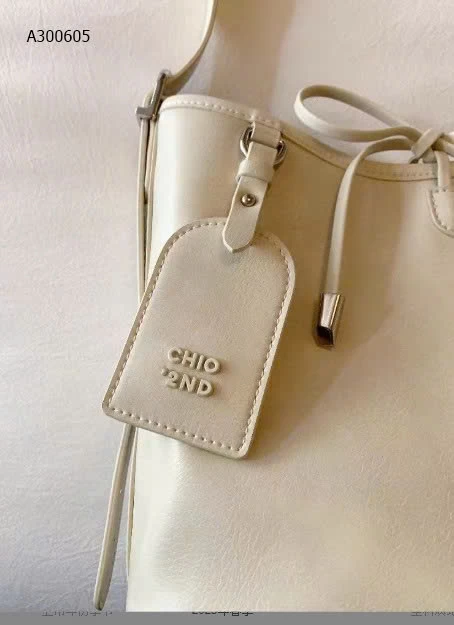 TÚI XÁCH NỮ CHIO2ND -sỉ 245k