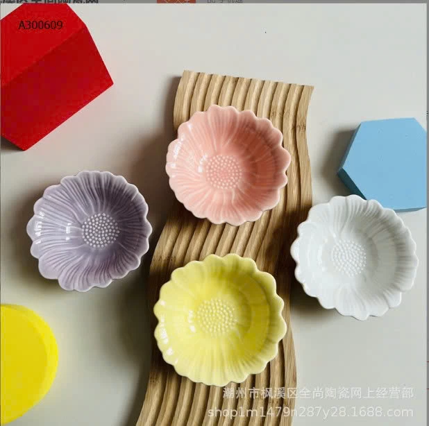 SET 4 BÁT ĐỰNG GIA VỊ CHẤM    -sỉ 70k