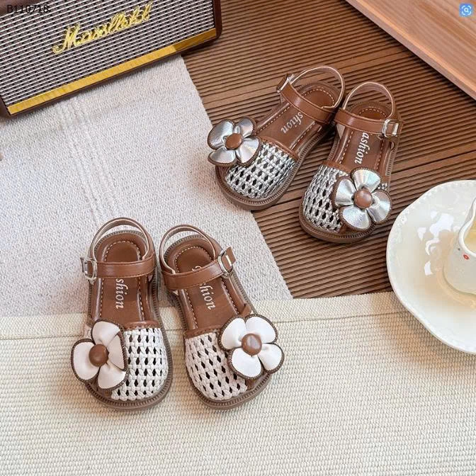 DÉP SANDAL HOA ĐAN LƯỚI BÉ GÁI-Sỉ giá sz 21-25: 132k  sz 26-30: 142k  sz 31-34: 152k 