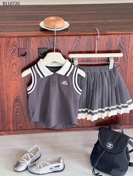Bộ đồ polo + váy xếp ly  HÃNG AMBB-Sỉ giá sz 90-150: 272k sz 160: 296k sz 170: 319k