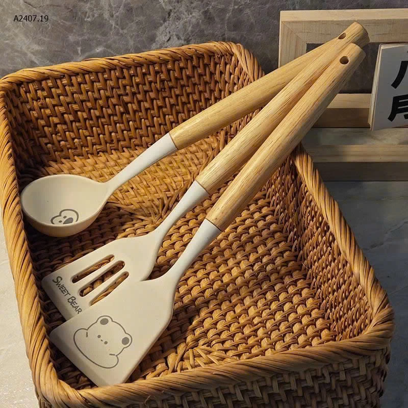 Set 3 muỗng  “Sweet Bear” xinh xắn - sỉ 69k/set 3 món