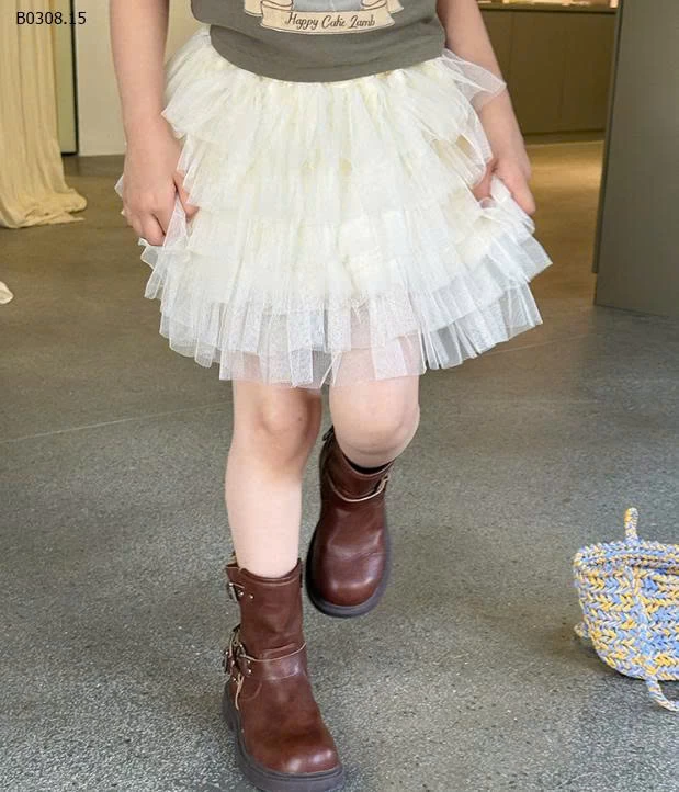 Váy ngắn ưới bồng vải tuyncho bé nhà AMBB - giá sỉ như sau  size 90-150 giá 164k sz 160 giá 176k sz 170 giá 190k