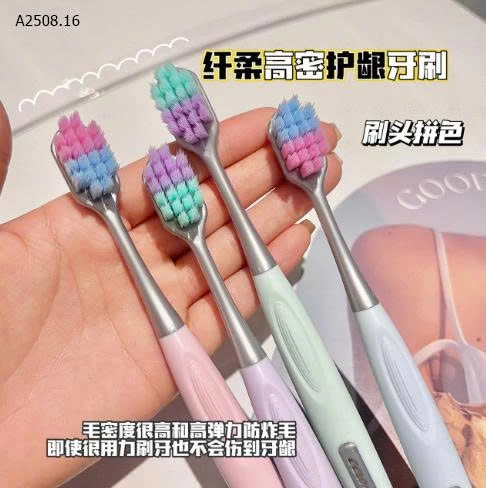 HỘP 12 BÀN CHẢI l XUẤT MỸ - Sỉ 85k/1 set 12 chiếc