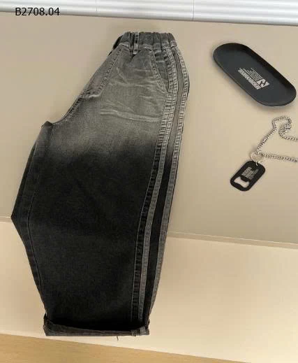 QUẦN JEAN SUÔNG LOANG BT-Giá sỉ sz 100-140 : 188k  sz 150: 199k  sz 160: 219k .