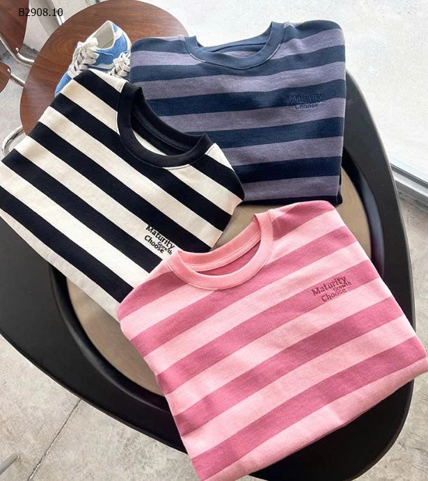 Áo thun tay ngắn kẻ sọc thêu chữ nhà  AMBBKIDS-Giá sỉ  sz 90-150: 123k  sz 160: 134k 