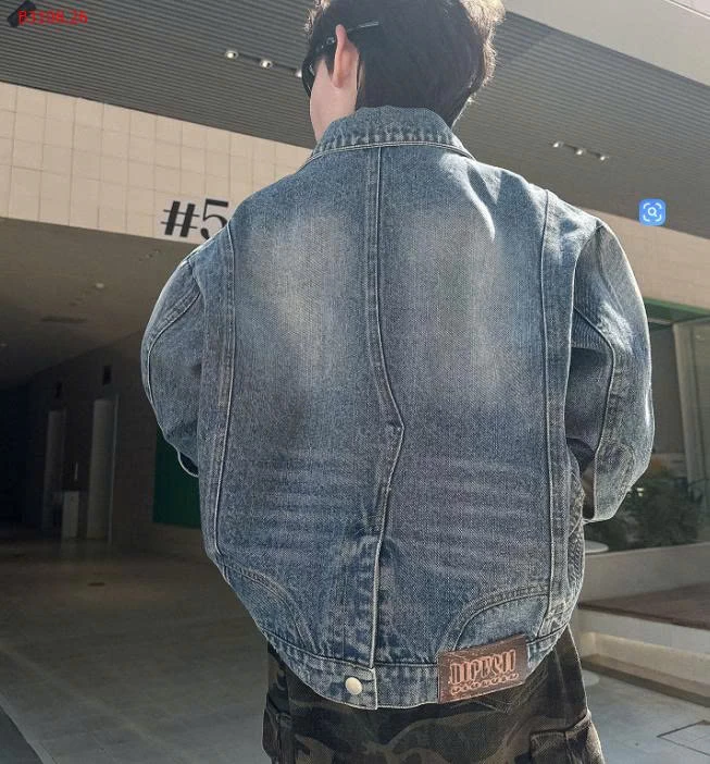 Áo khoác jean phối rách hàng QCCC cho bé trai-Giá sỉ 278k