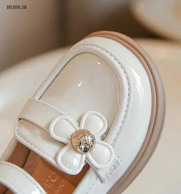 GIÀY MOCA BÓNG GẮN HOA -Giá sỉ size 23-30: 129k  size 31-35: 139k 
