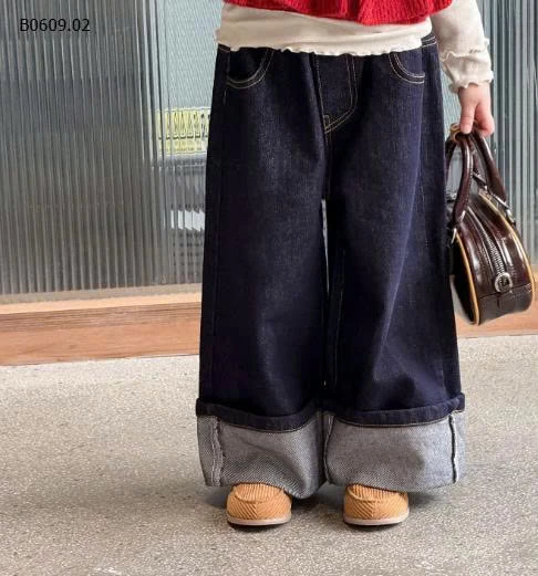 SET ÁO GILE LEN ĐỎ + ÁO GIỮ NHIỆT + QUẦN JEAN BG-Giá sỉ  áo gile len đỏ : 138k  áo trong: 107k  quần: 198k 