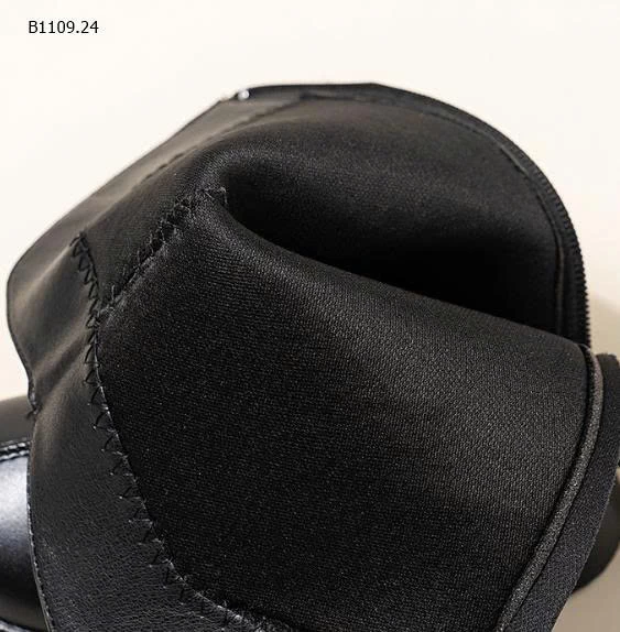 BOOT Bốt đùi bé gái cổ tim chất da mềm đế chống trơn trượt - sỉ 185k