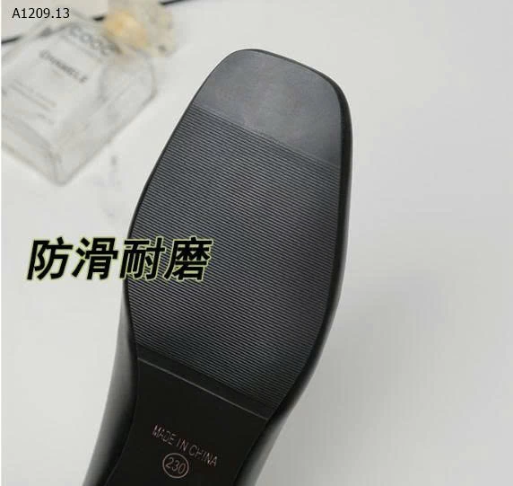 giày chuyên dụng cho các chị em công sở- sỉ 135k