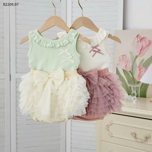 SÉT ÁO MIX QUẦN VÁY TUTU SIZE NHÍ - Giá sỉ áo giá 94k  quần váy giá 144k 