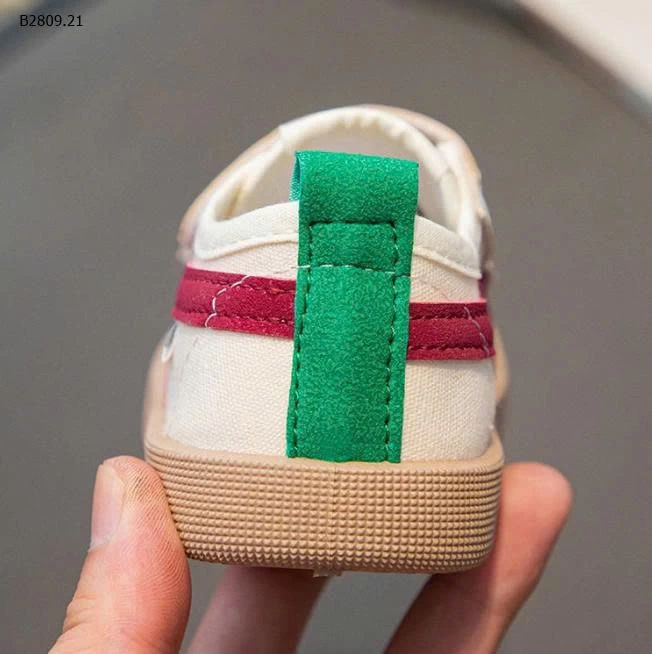 Giày thể thao trẻ em mới -Giá sỉ 99k/1đ