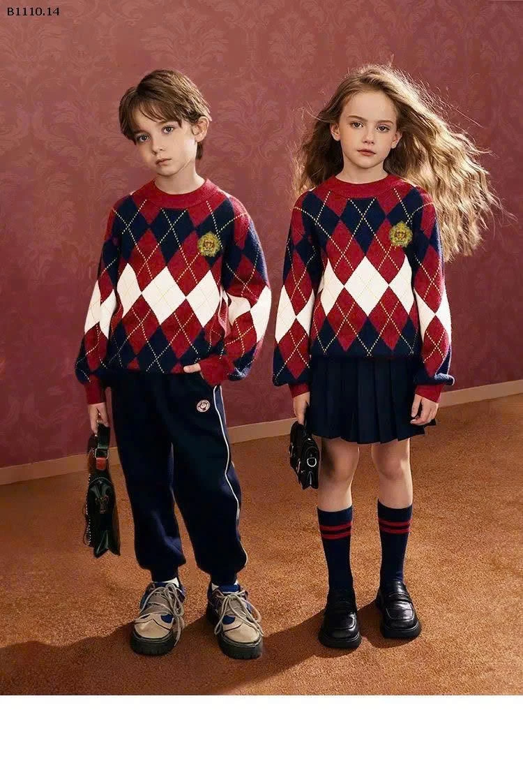 Áo len đỏ kids Snoopy-Giá sỉ 220k