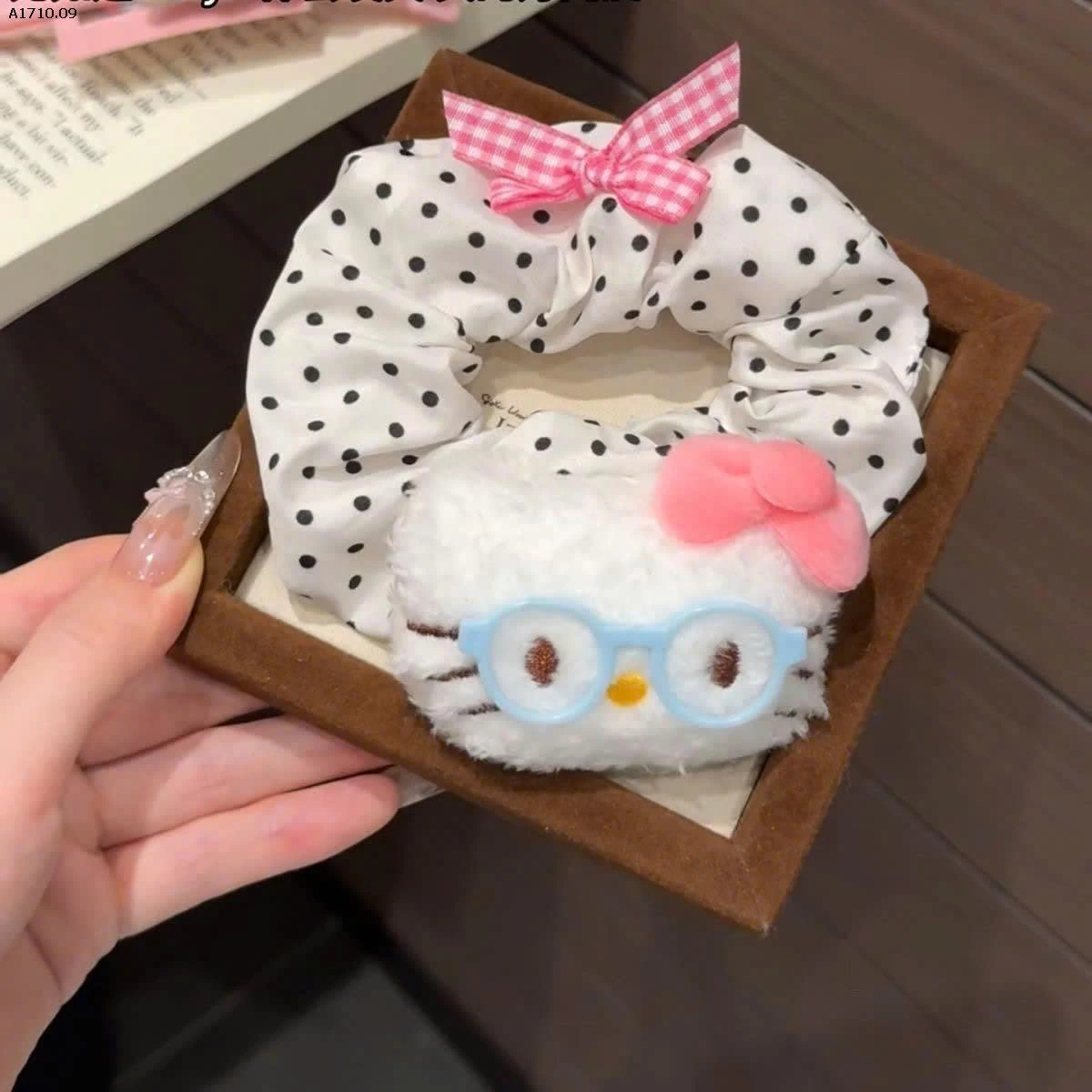 SET 9 MÓN KẸP TÓC KITTY - SỈ 35k/set 9 món