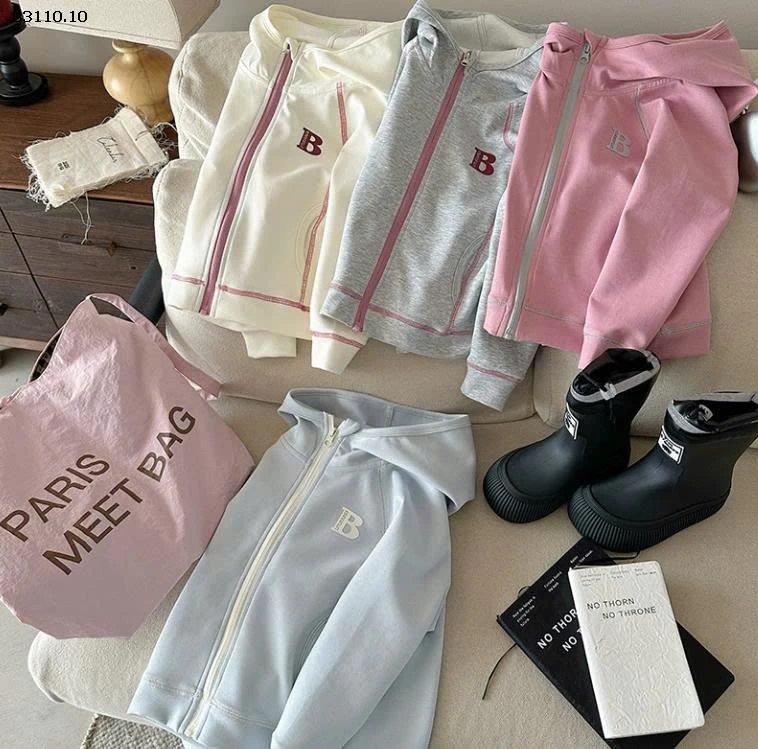 ÁO KHOÁC CHỮ B CÓ MŨ CHO BÉ -Giá sỉ 189k