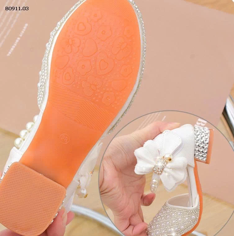 Giày pha lê kiểu mới cho bé gái - sỉ giá 229k