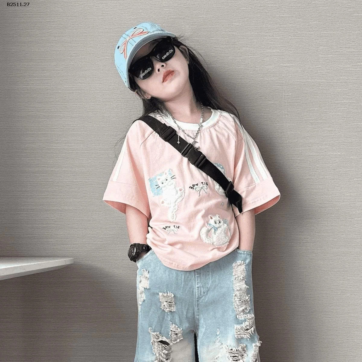 SET ÁO PHÔNG MÈO MIX QUẦN JEAN RÁCH-Giá sỉ áo:159k  quần: 239k  cả set: 365k 