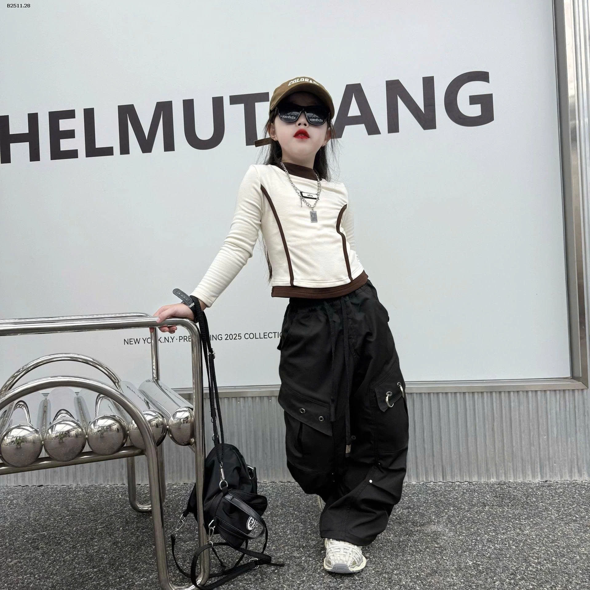 SET ÁO DÀI TAY MIX QUẦN TÚI HỘP -Giá sỉ áo: 170k  quần: 225k  cả set: 370k 