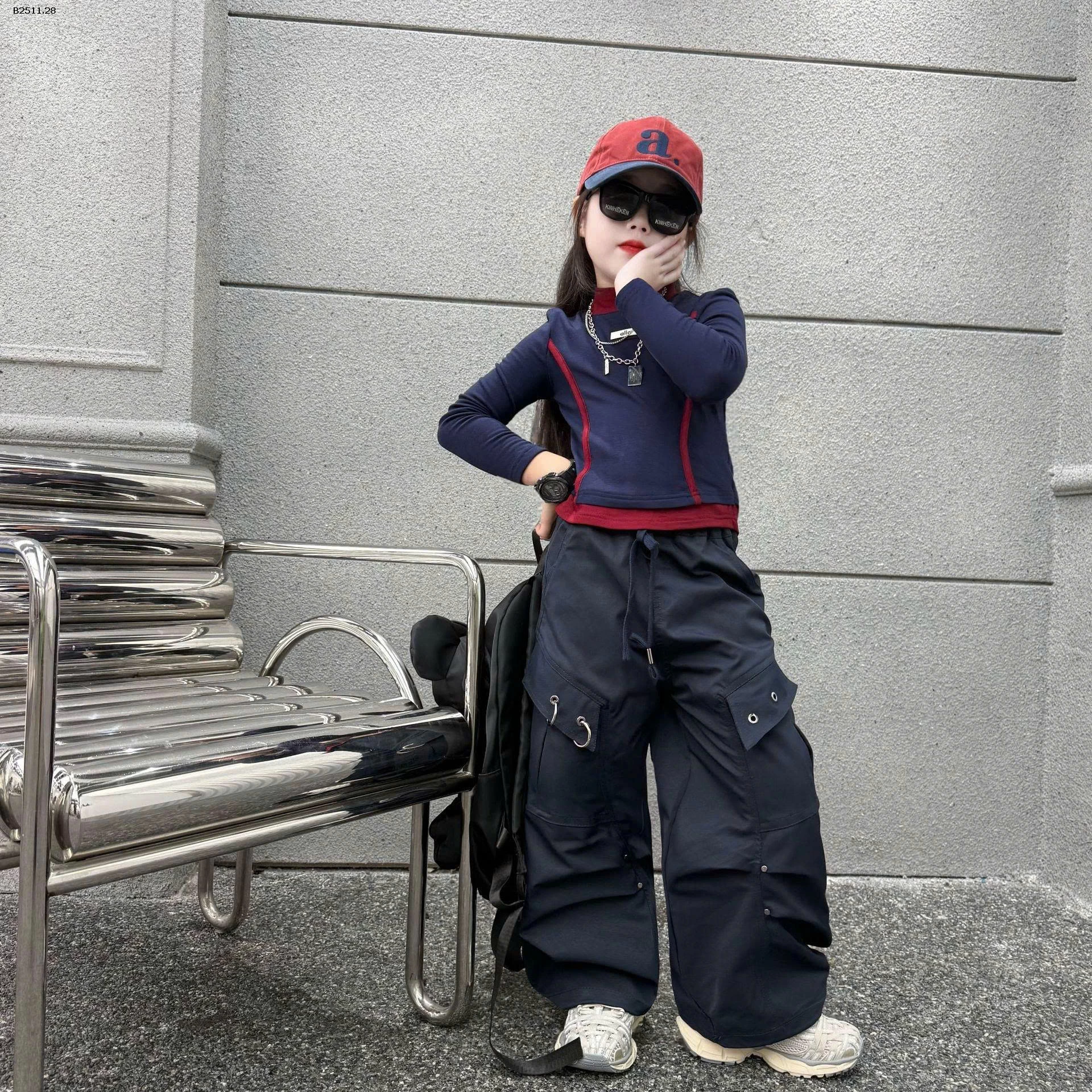 SET ÁO DÀI TAY MIX QUẦN TÚI HỘP -Giá sỉ áo: 170k  quần: 225k  cả set: 370k 