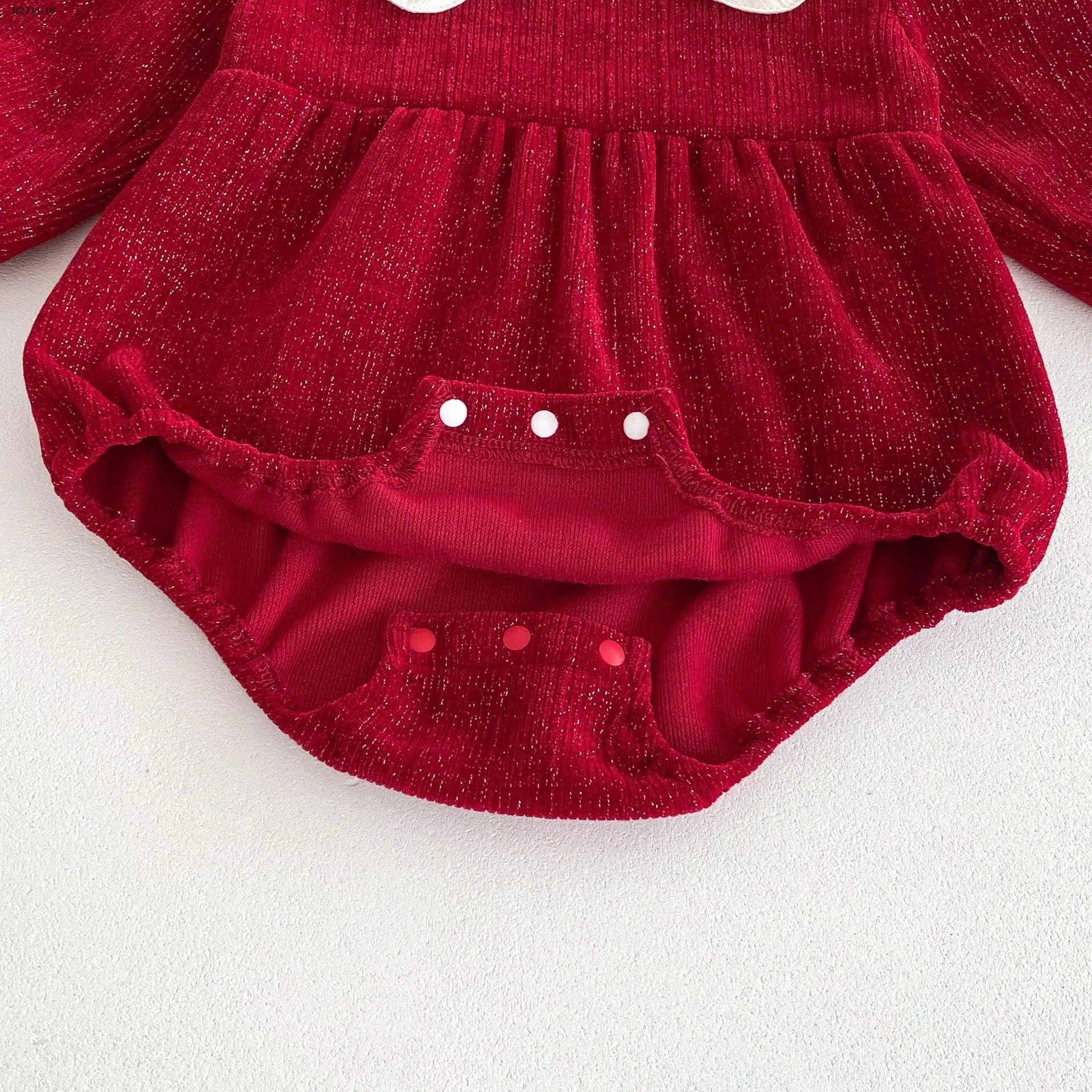 BODY NỈ ĐỎ BLING CỔ CÁNH HOA - sỉ 175k