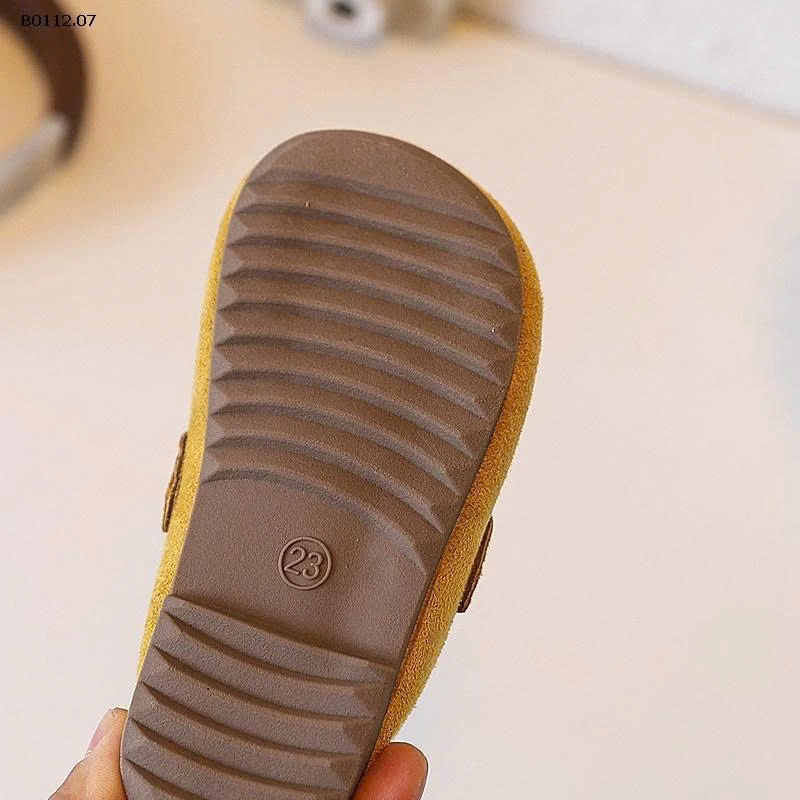 GIÀY LƯỜI THÊU CÚN CHO BÉ-sỉ  Sz 21-25 : 135k  Sz 26-30 : 144k  Sz 31-33 : 154k 