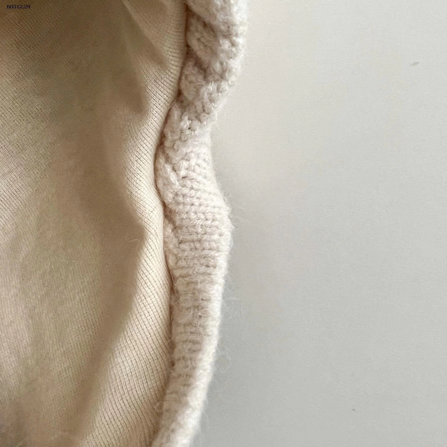 MŨ KHỦNG LONG BỊT TAI CHO BÉ-sỉ 95k