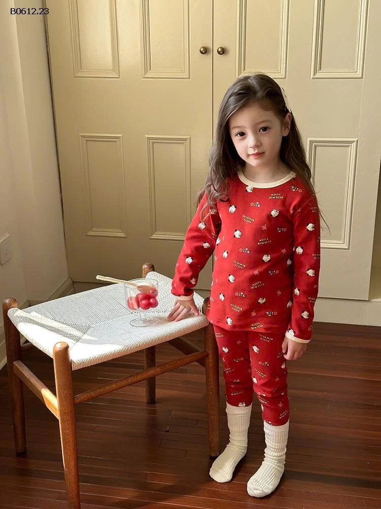 BỘ TONE ĐỎ Hãng AMBB.Kids -sỉ Sz 90-150 : 138k                      160 : 159k