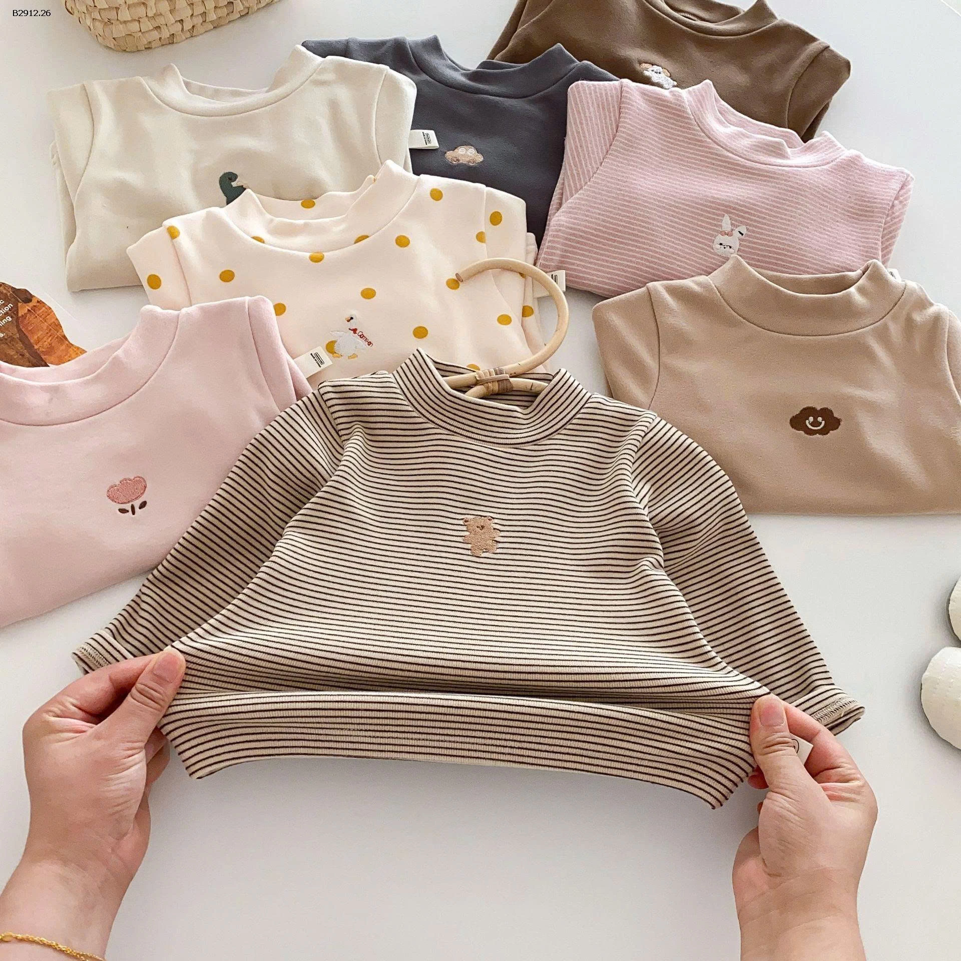 Áo lót giữ nhiệt bằng vải nỉ Đức cho bé- giá sỉ 93k