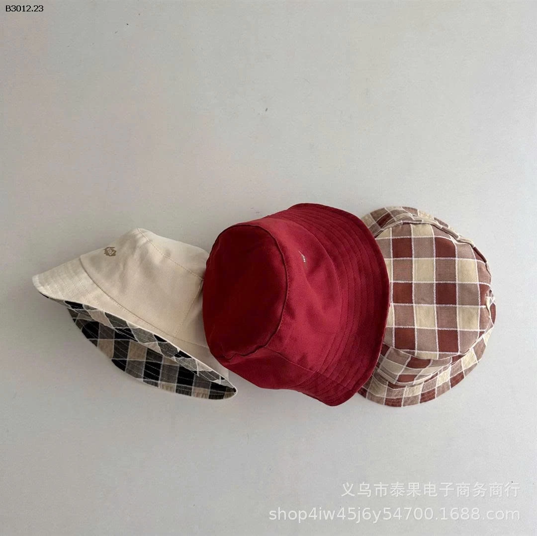 Mũ 2 mặt dành cho bé trai bé gái - sỉ 93k