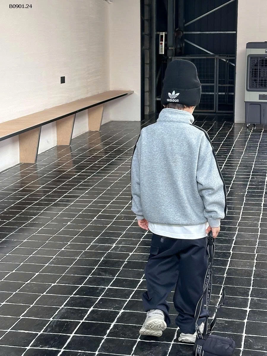 Áo sweatshirt Elmo Baby 2025 NHÀ AMBB CHO BT   - Giá sỉ  Sz 90-150 : 205k Sz 160 : 222k Sz 170 : 245k