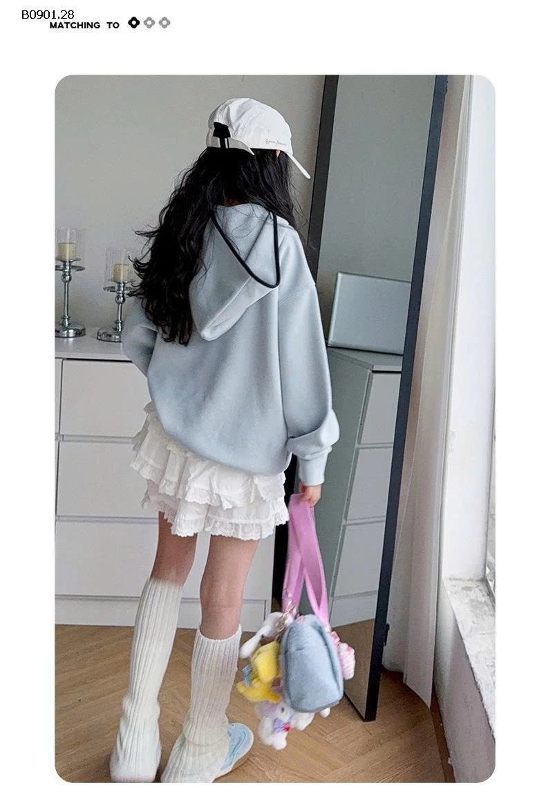 Áo nỉ có mũ kiểu Hàn Quốc dành cho BG mùa thu và xuân 2025 - Giá sỉ  Áo khoác nỉ : 250k Quần jeans : 244k