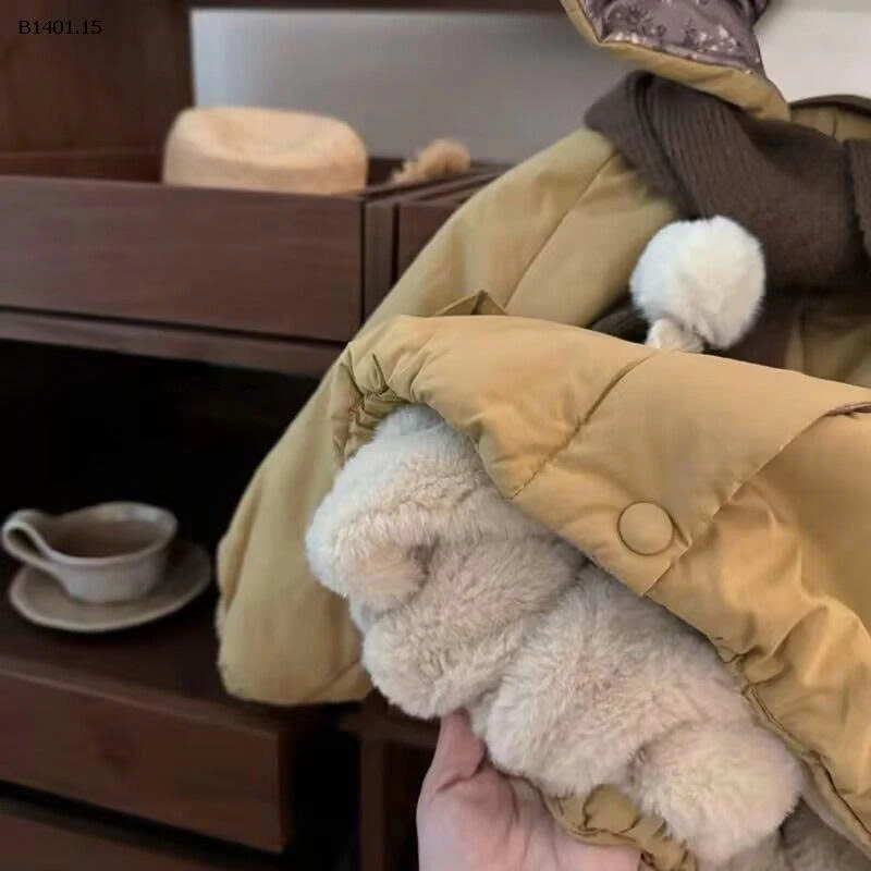 ÁO KHOÁC KÈM KHĂN BG - sỉ 305k