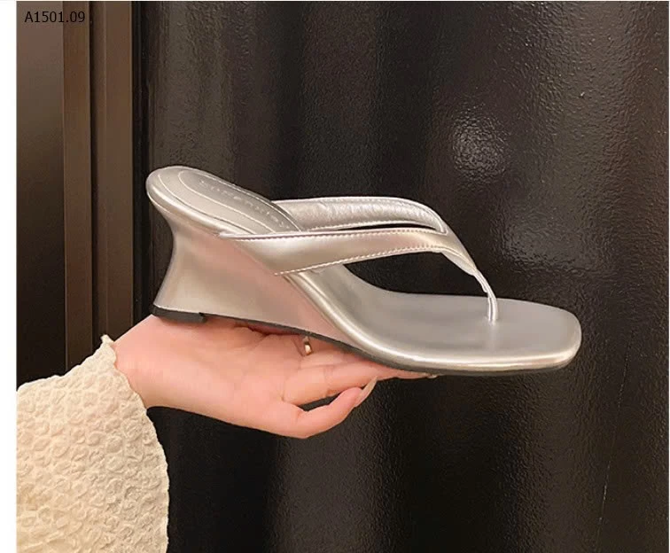 DÉP XỎ NGÓN CAO GÓT  - sỉ 200k