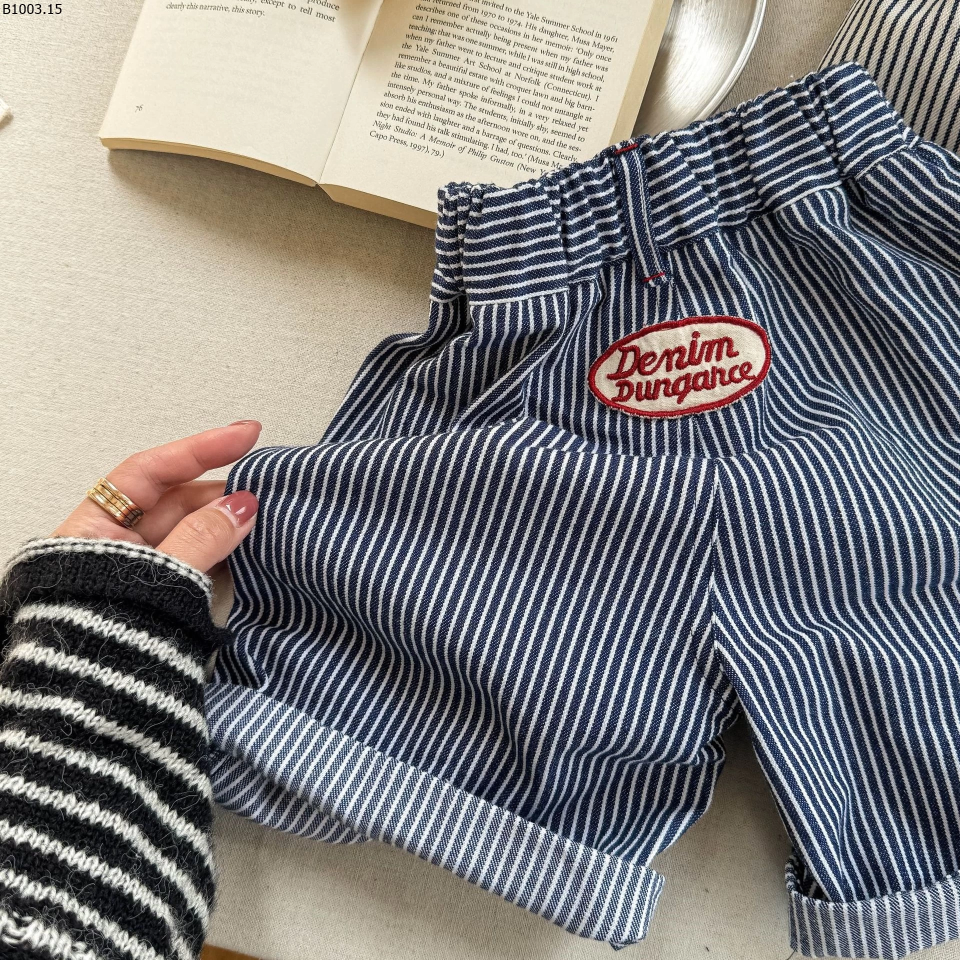 QUẦN SHOT MIDI KẺ SỌC 26070 Giá sỉ 173k